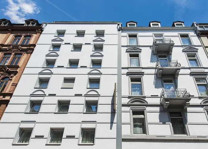 Ibis Styles Frankfurt 3*