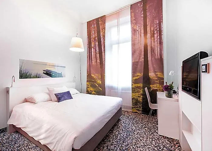 Ibis Styles Frankfurt Hotel 3*