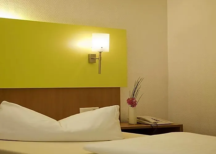 Ibis Styles Frankfurt 3*