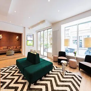 Ibis Styles Frankfurt Готель