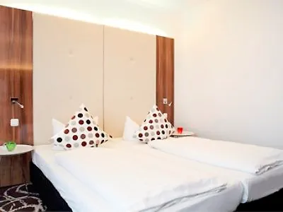 Ibis Styles Frankfurt 3* Франкфурт-на-Майні